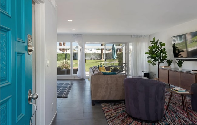 Photo - 70400 Los Pueblos Way