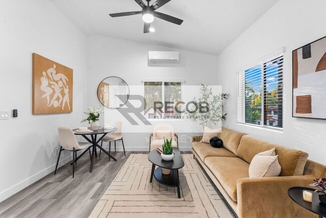 Photo - 832 Desty St Unit 6