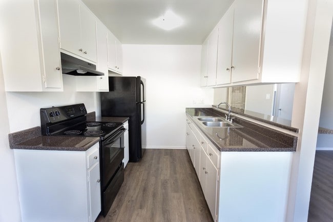 Photo - Watch Hill Apartments