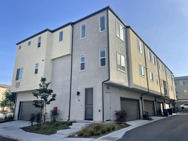 Photo - 5208 Surfwalk Wy Unit 154