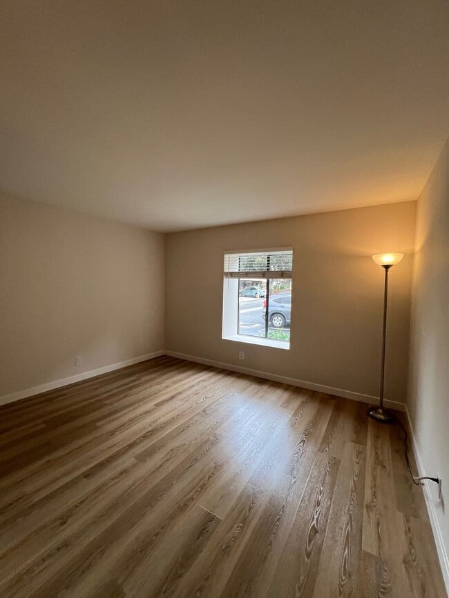 Photo - Irvine 2 bedroom with Upgrades