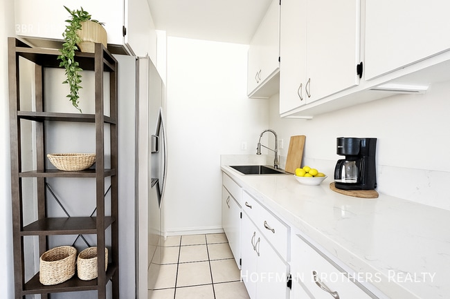 Building Photo - 5419 Harold Way