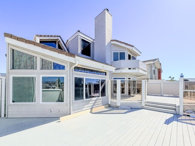 Building Photo - 2511 Monaco Dr