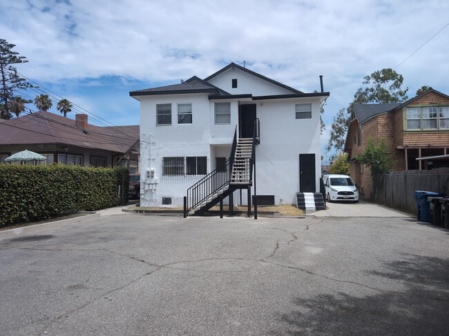 Photo - 2418 W 23rd St Unit 2418