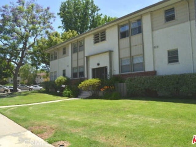 Building Photo - 5841 Bowcroft St