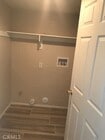 Photo - 3571 Hawthorne Dr
