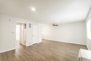 Photo - 18407 Dearborn Street