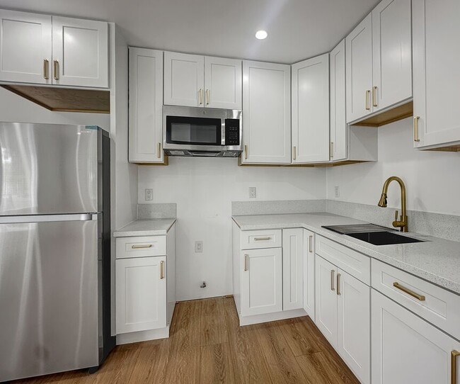 Photo - 1814 S Longwood Ave