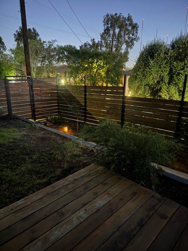 Building Photo - 1819 N Alvarado St