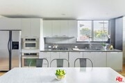 Photo - 530 N Larchmont Blvd Unit 3