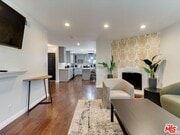 Photo - 23109 Mariano St