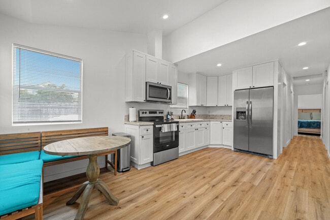 Photo - 15227 Freeman Ave