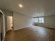 Photo - 1253 Havenhurst Drive