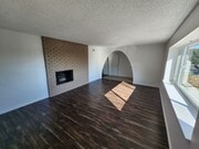 Photo - Beautiful Newly Renovated 3 Bedroom 2 Bath... House