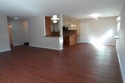 Photo - Spacious 6 Bedroom, 3 Bathroom, Single Fam... House