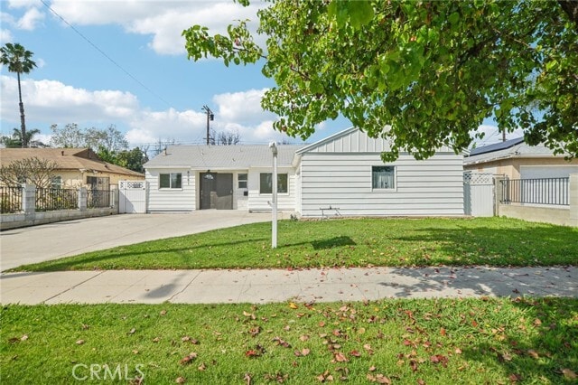 Photo - 8061 Hesperia Ave