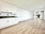 Photo - 30 Horizon Ave Apartments