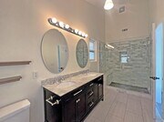 Photo - 407 W Pedregosa St