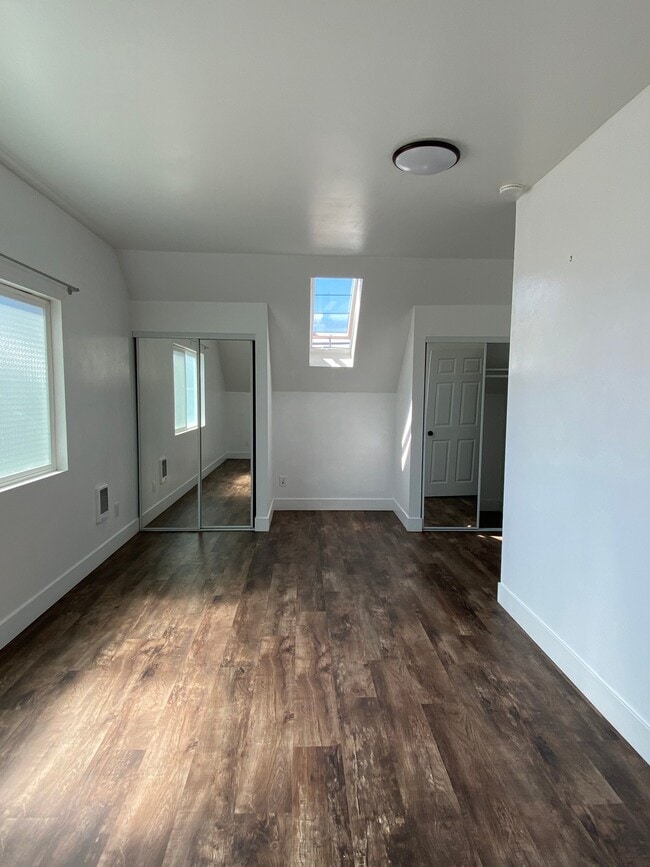 Photo - 3320-3322 Clairemont Dr Unit 3322B