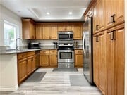 Photo - 22881 Springwater