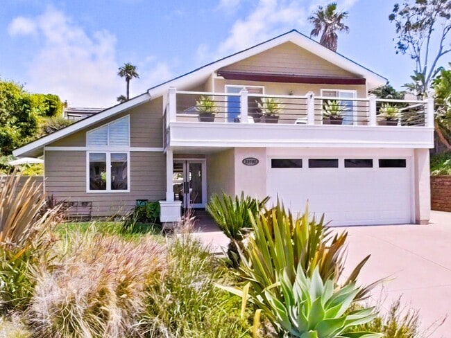 Building Photo - Long / Short term FURNISHED rental - Resort-Style 3 Bedroom Home with Casita