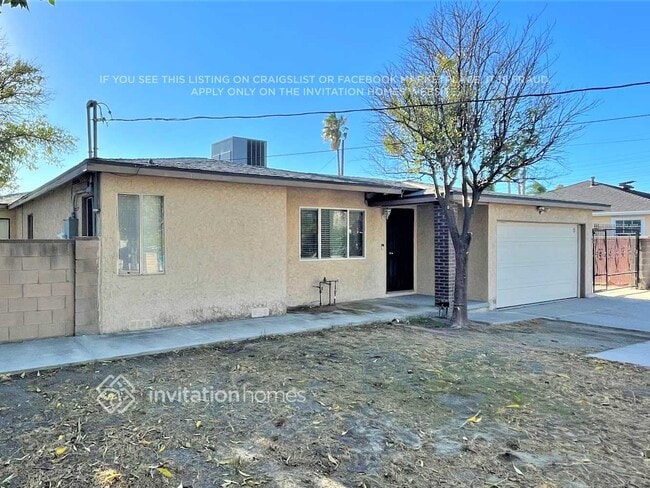 Photo - 9233 Kewen Ave