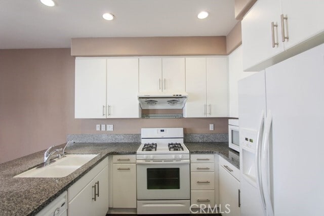 Photo - 941 S Bluff Rd