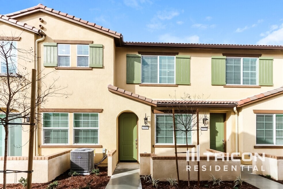 3D Tour - 24919 Padre Ct