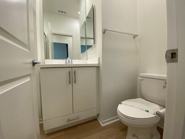 Photo - 3 bed, 3.5bath wihtin The Pacific Ridge Community in Oceanside