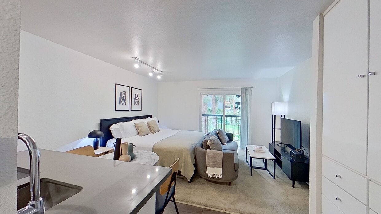 3D Tour - 3690 Barham Blvd Apartment Unit FL3-ID1272