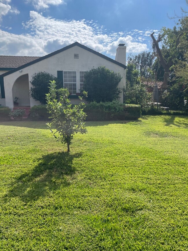 Building Photo - 5888 Grand Ave