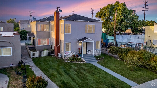 Building Photo - 1613 Exposition Blvd Rental