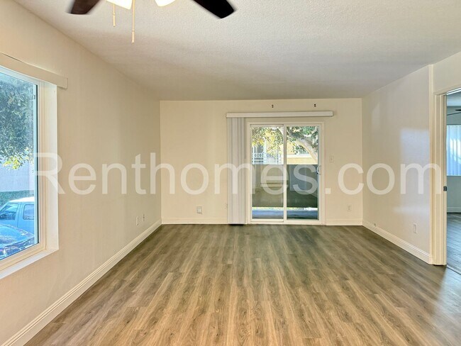 Photo - 7425 Charmant Dr Unit 2613