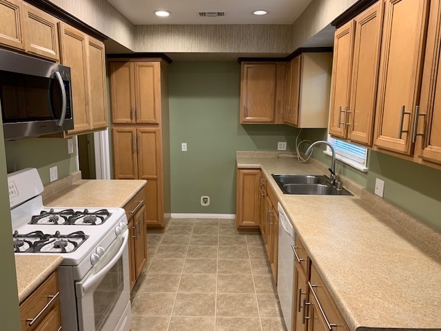 Kitchen - 18821 Chase St