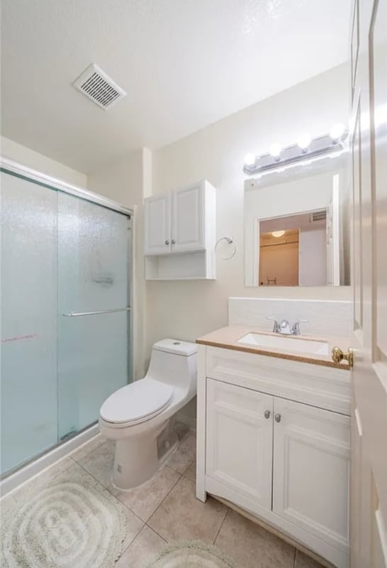 Photo - 1743 W 149th St Unit B