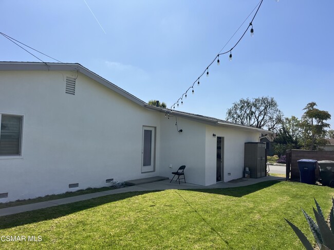 Photo - 825 Merced Dr