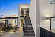 Photo - 1638 Elm Ave House