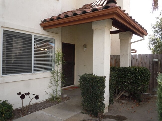 Building Photo - Great family home on a cul-de-sac