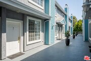 Photo - 13030 Moorpark St Townhome