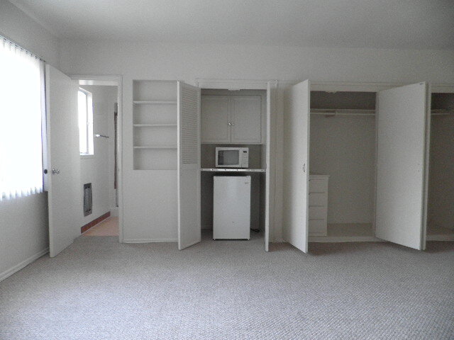 Photo - 945 Gayley, Inc