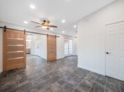Photo - 1060 W 6th St House