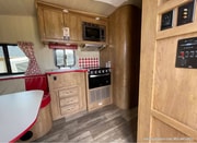 Photo - 315 Osborne St