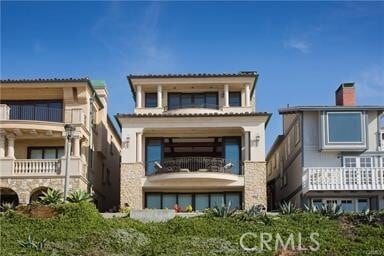 Building Photo - 1712 The Strand