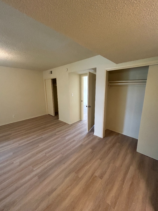 Photo - 1001 E Stearns Ave Unit 31