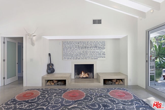 Photo - 6715 Fernhill Dr