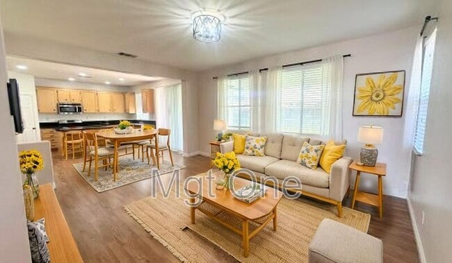 Photo - 15379 Avenida Fiesta