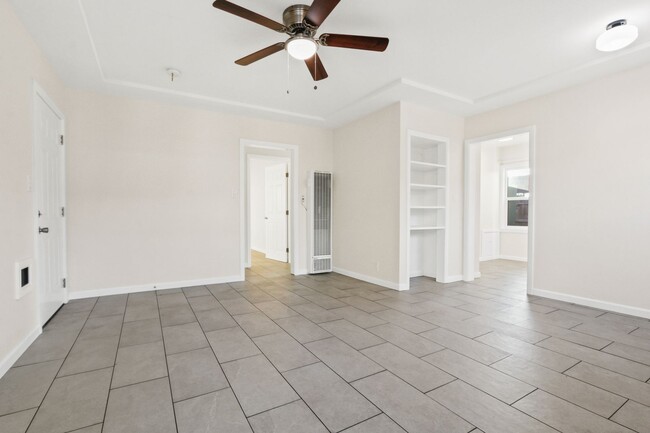 Photo - 3569 Mulford Ave Unit D