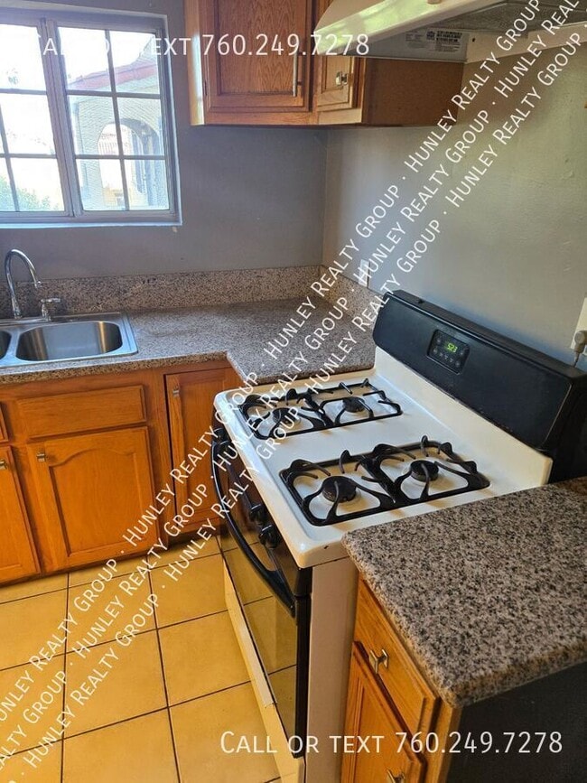 Photo - 2856 1/2 E Florance Ave.-