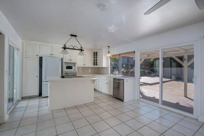 Photo - Beautiful 4B/2BA Home in Rancho Bernardo for Lease!