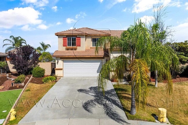 Photo - Large 4 Bed/3 Bath Home with an Incredible View!